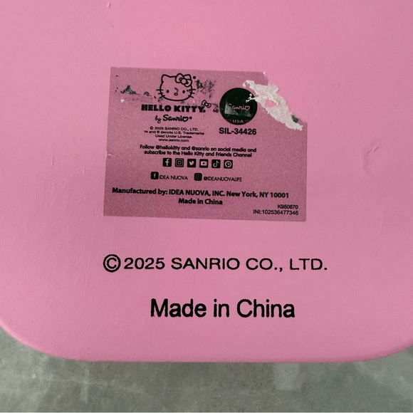 Hello Kitty Sanrio Leopard Wooden Lacquer Figure Wall Hanging Table Home Decor - Picture 12 of 14